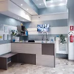 Szálloda Salus *