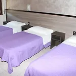 Salus * Milánó
