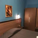 Salus Szálloda Milánó