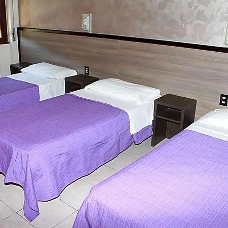 Salus Hotel
