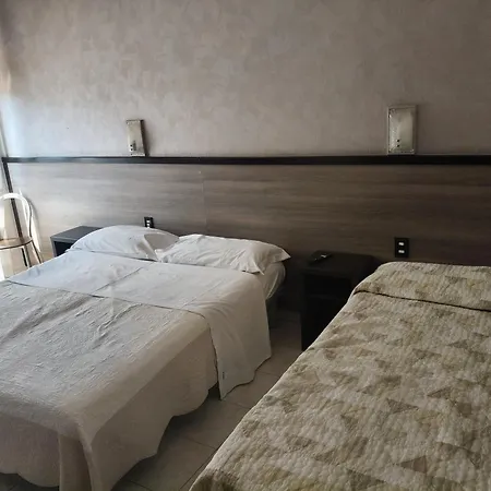 Salus Szálloda *