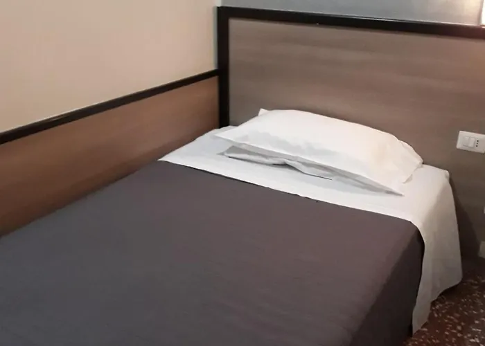 Szálloda Salus Milánó