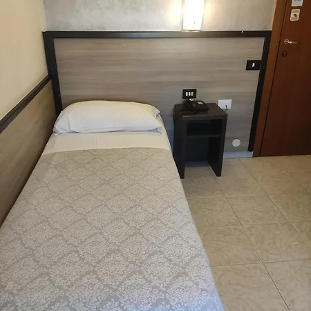 Hotel Salus