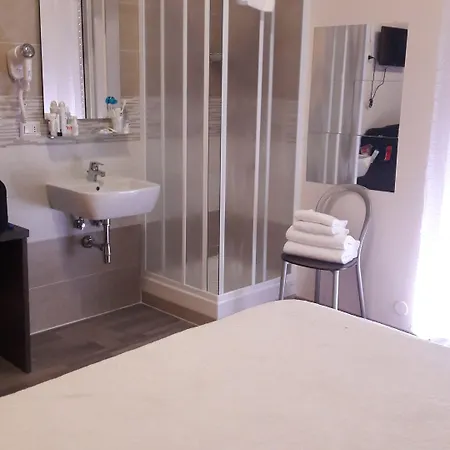 Hotel Salus *